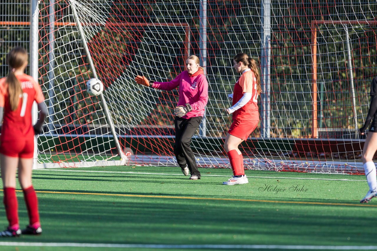 Bild 352 - wBJ VfL Pinneberg2 - Eimsbuttler TV 3 : Ergebnis: 5:0